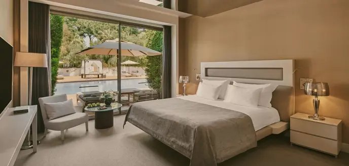 Terrace Laguna Family Suite